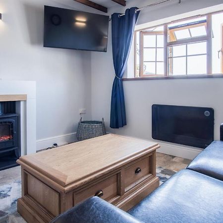 Honeysuckle Cottage - 1 Bedroom Cottage - 安姆罗斯 外观 照片