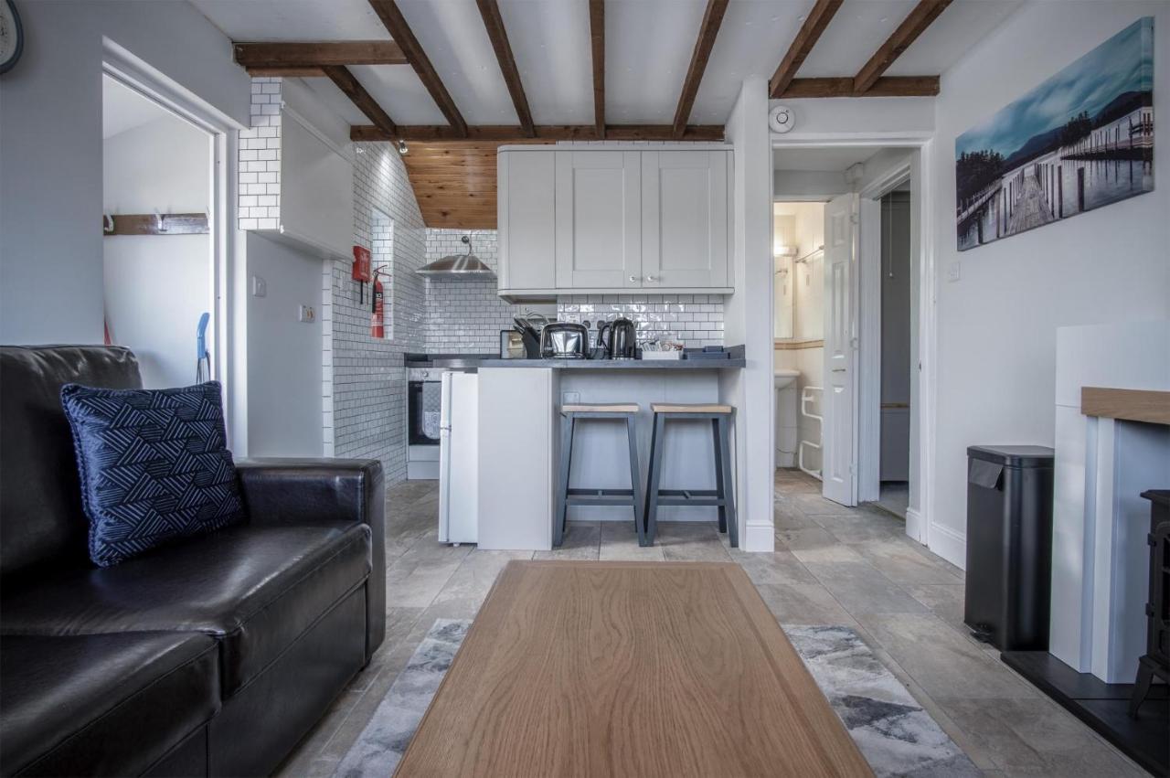 Honeysuckle Cottage - 1 Bedroom Cottage - 安姆罗斯 外观 照片